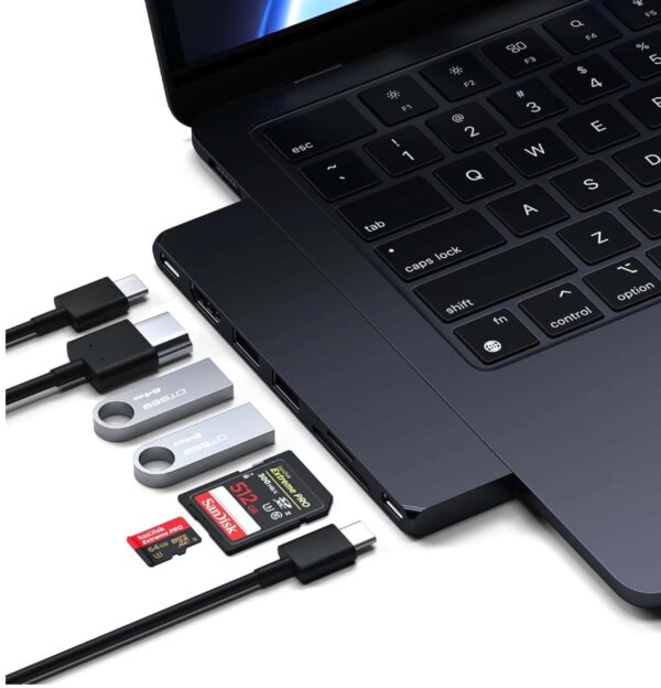 Satechi 7 in 1 USB C Hub